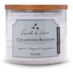 Colonial Candle Finch & Vine sojowa świeca zapachowa w szkle 3 knoty 14.5 oz 411 g - Cedarwood Blossom