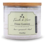 Colonial Candle Finch & Vine sojowa świeca zapachowa w szkle 3 knoty 14.5 oz 411 g - Herb Garden