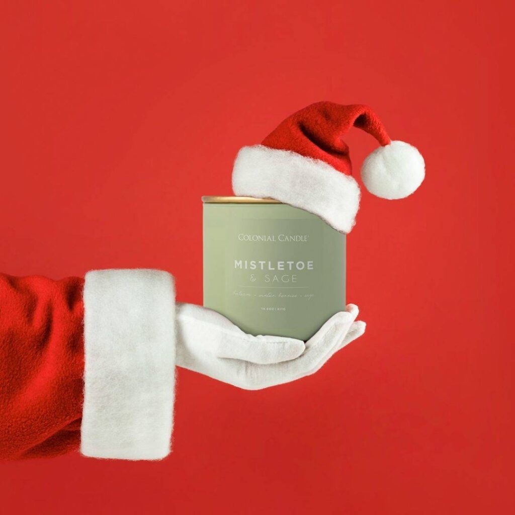 Colonial Candle Pop Of Color sojowa świeca zapachowa w szkle 3 knoty 14.5 oz 411 g - Mistletoe & Sage