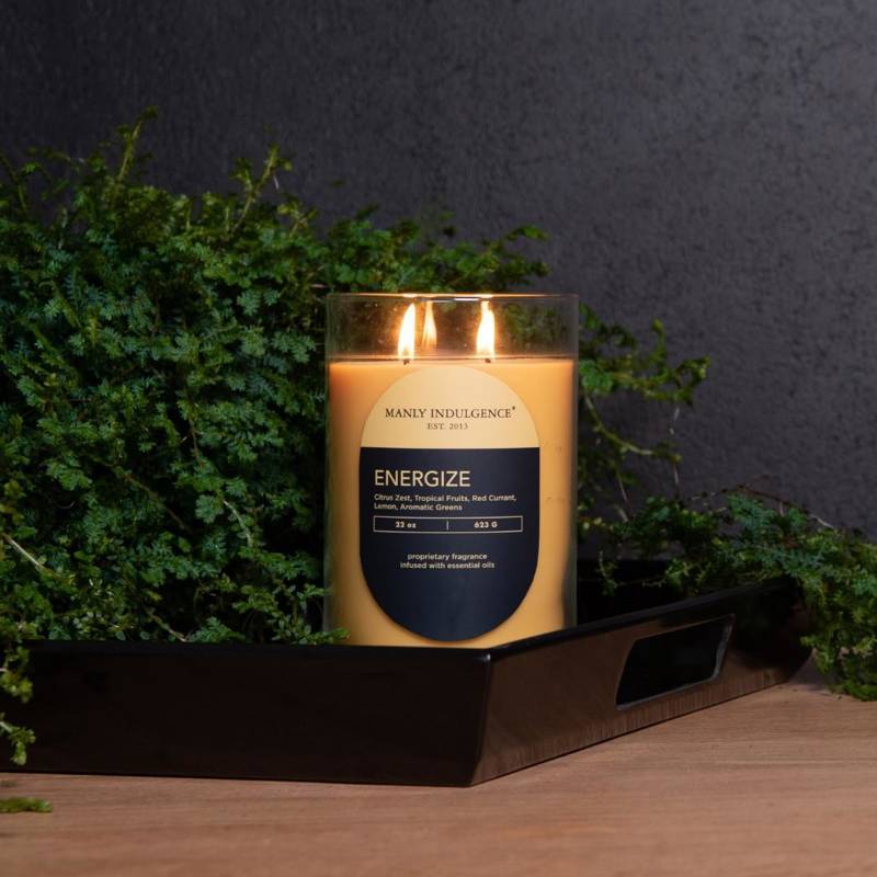 Colonial Candle Contemporary męska sojowa świeca zapachowa w szkle 22 oz 623 g - Energize