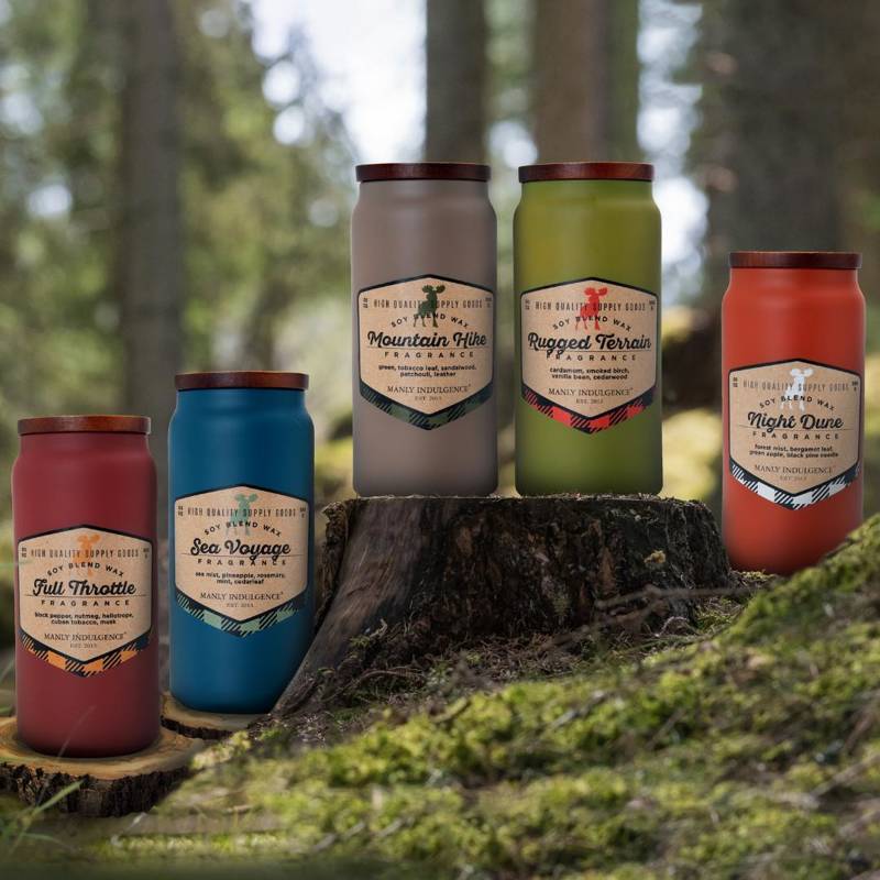 Colonial Candle Adventure sojowa świeca zapachowa w szkle 15 oz 425 g - Night Dune